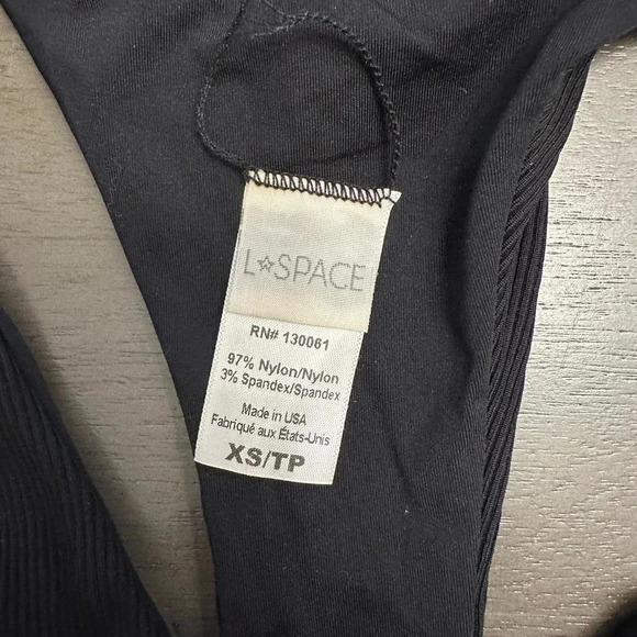 L*Space NWOT’s Tara Black Bikini top. Size XS - Picture 5 of 5